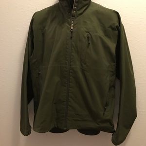Patagonia wind breaker Medium size